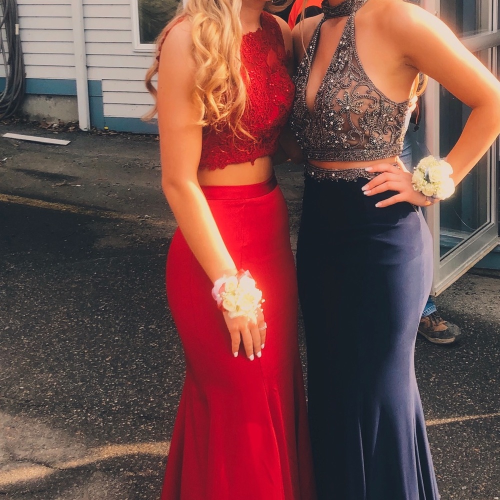 Prom Dress - Picture 3 of 3